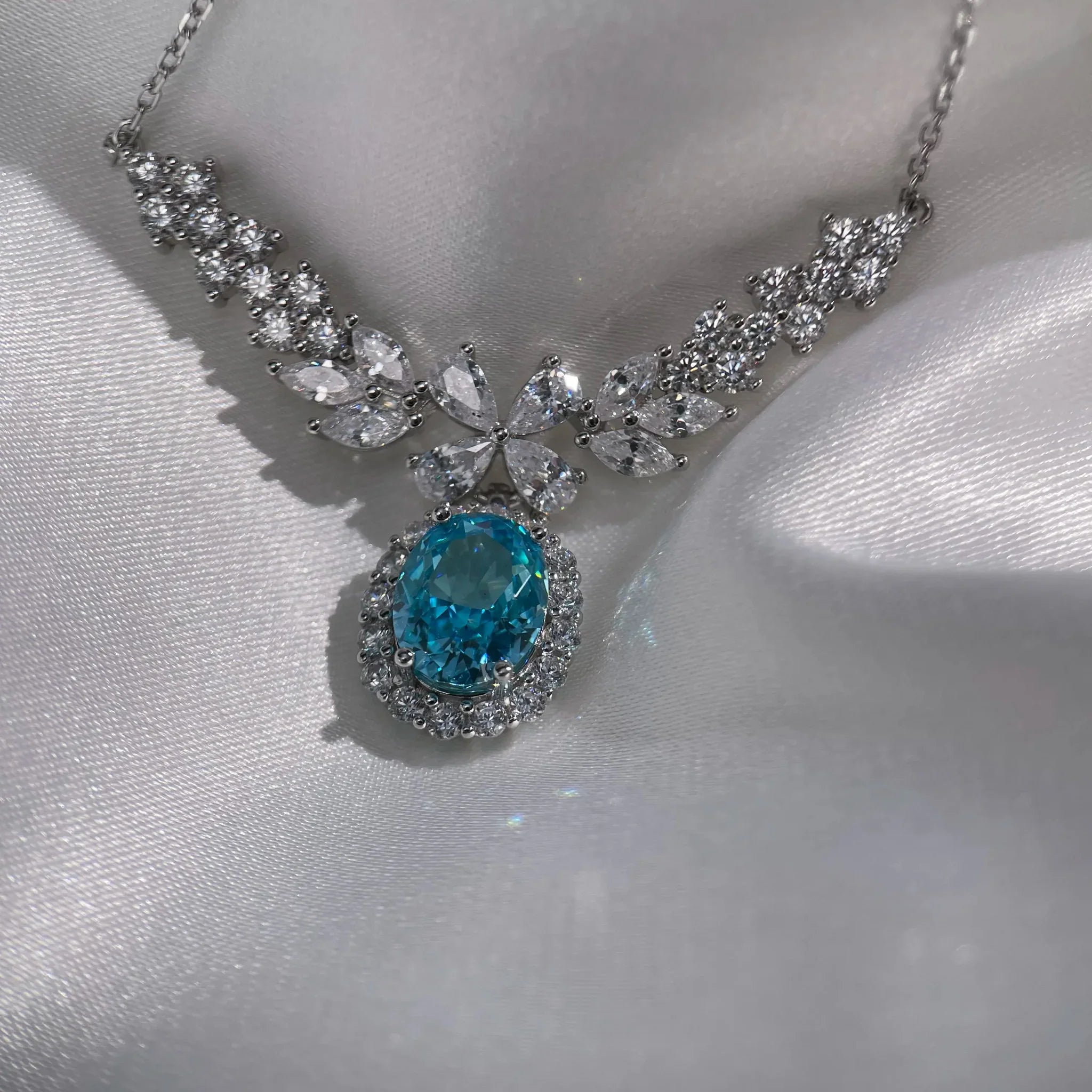 Starry Abyss Flower Crown Blue Diamond Silver Jewelry Necklace - EmbroiGleam​