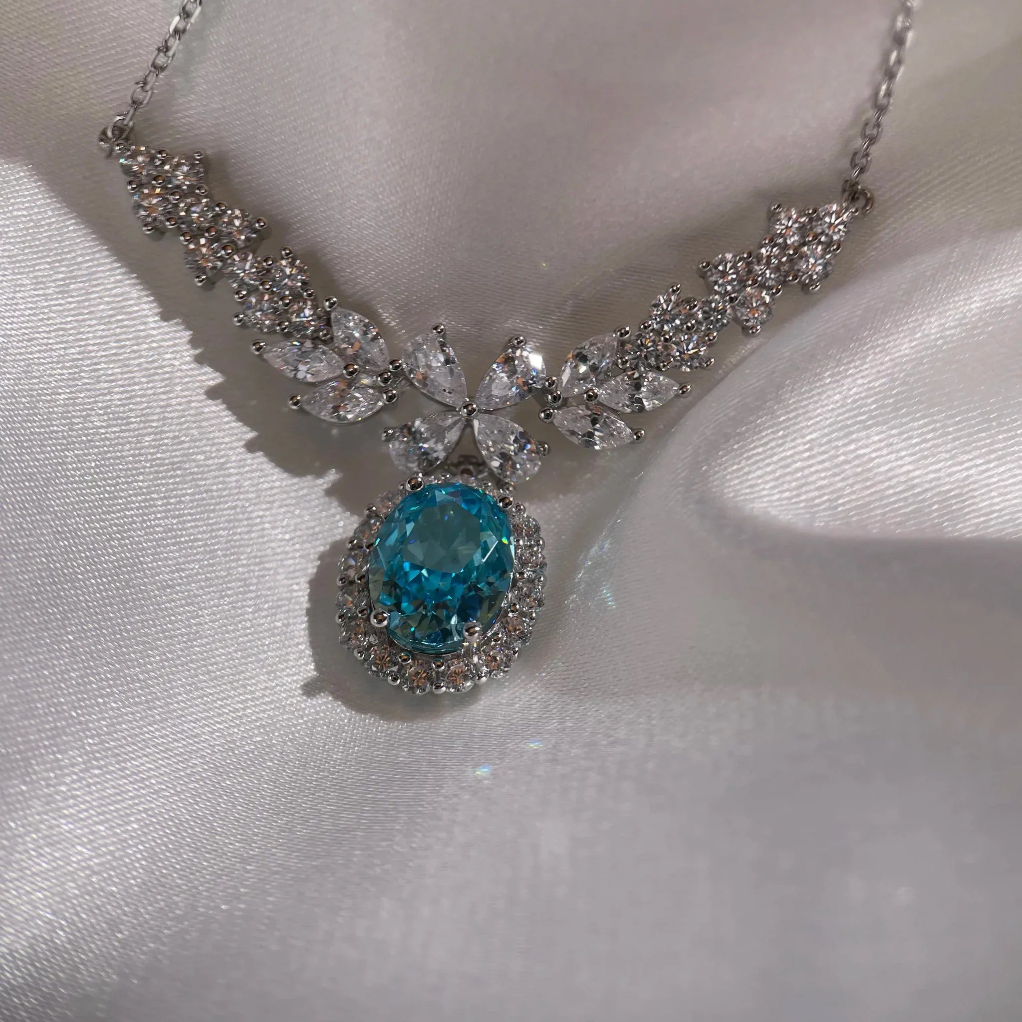 Starry Abyss Flower Crown Blue Diamond Silver Jewelry Necklace - EmbroiGleam​