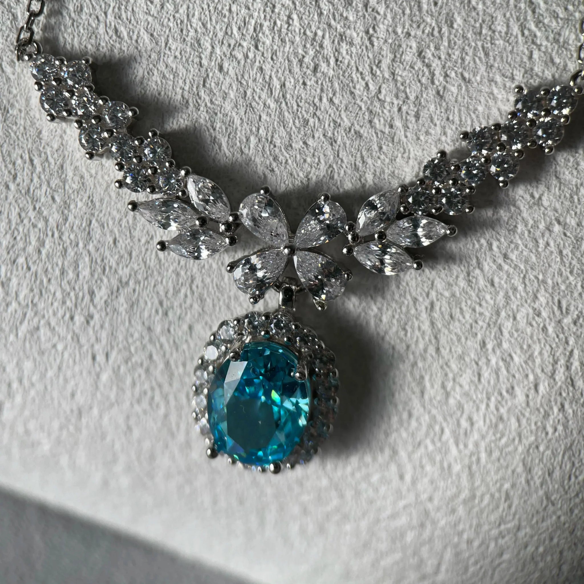 Starry Abyss Flower Crown Blue Diamond Silver Jewelry Necklace - EmbroiGleam​